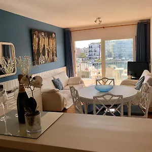 https://2-apts-port-rhodes-b-1-chbre-vue-port-ou-port-rhodes-c.catalonia-hotels.com